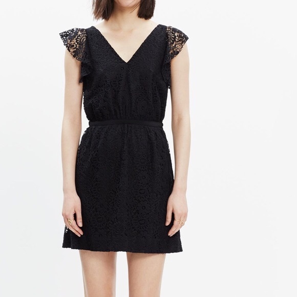 Madewell Dresses & Skirts - MADEWELL NWT Black Lace Flutter Sleeve Shift Dress
